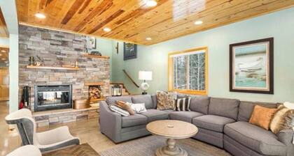 A Private Oasis on Lake Superior with beach. Port Wing, WI