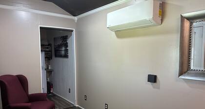 Tiny Home on 3 park like acres in New Iberia, LA