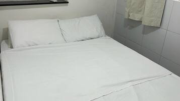 Bügeleisen/Bügelbrett, kostenloses WLAN