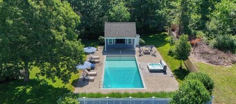 Coastal Colonial Oasis ~ Heated Pool ~ Fire Pit ~ Hot Tub