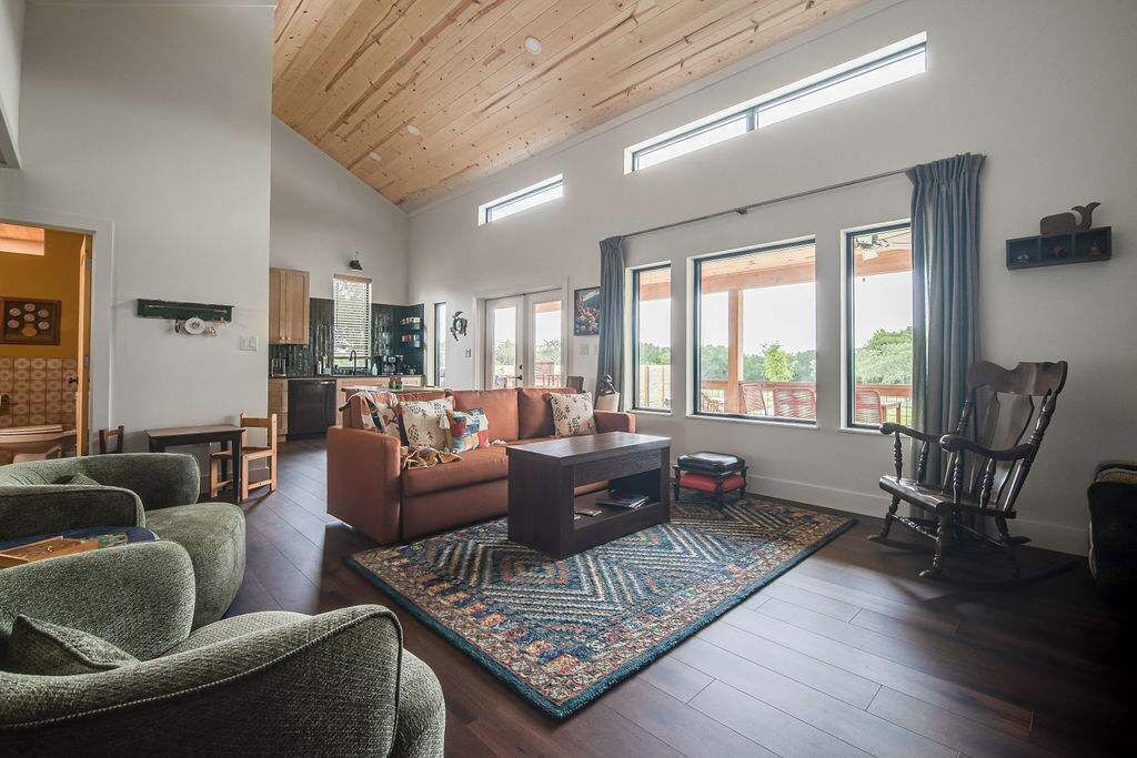 TV, fireplace, video games, offices