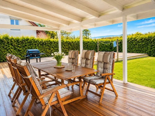 Willa Nordica 3 Bedroom House Garden