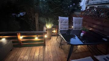 Deluxe-Studiosuite, Terrasse, Stadtblick | Terrasse/Patio