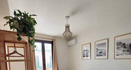 Stylish and modern 2-bedroom apartment with a stunning rooftop terrace