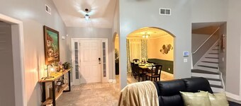 Near ATL & Stone Mountain/ Sleeps 12/ King Suite