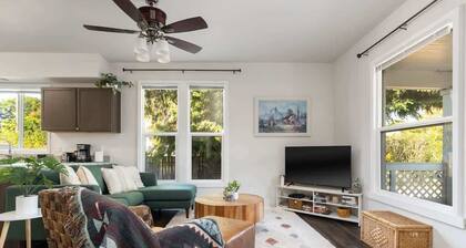 Bright Boho Retreat | 2BR w/ Natural Light & Cozy Vibes