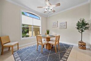 Dining - Sailfish Oasis - Private Pool Retreat in Stuart (Stuart)