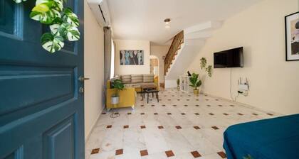 2 bedroom house near the beach