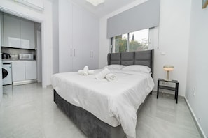 Room - New 2 bedroom flat in Aglantzia (Aglantzia)