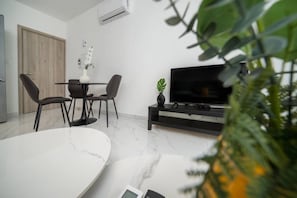 Dining - New 1 bedroom flat in Aglatzia (Aglantzia)