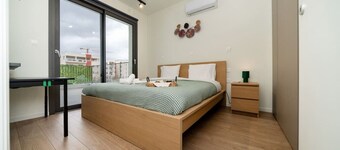 Amazing new 2 bedroom flat near casino mall sea
