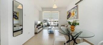 New 1 bedroom flat next to the university