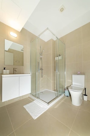 Hair dryer - New 1 bedroom flat next to university (Aglantzia)