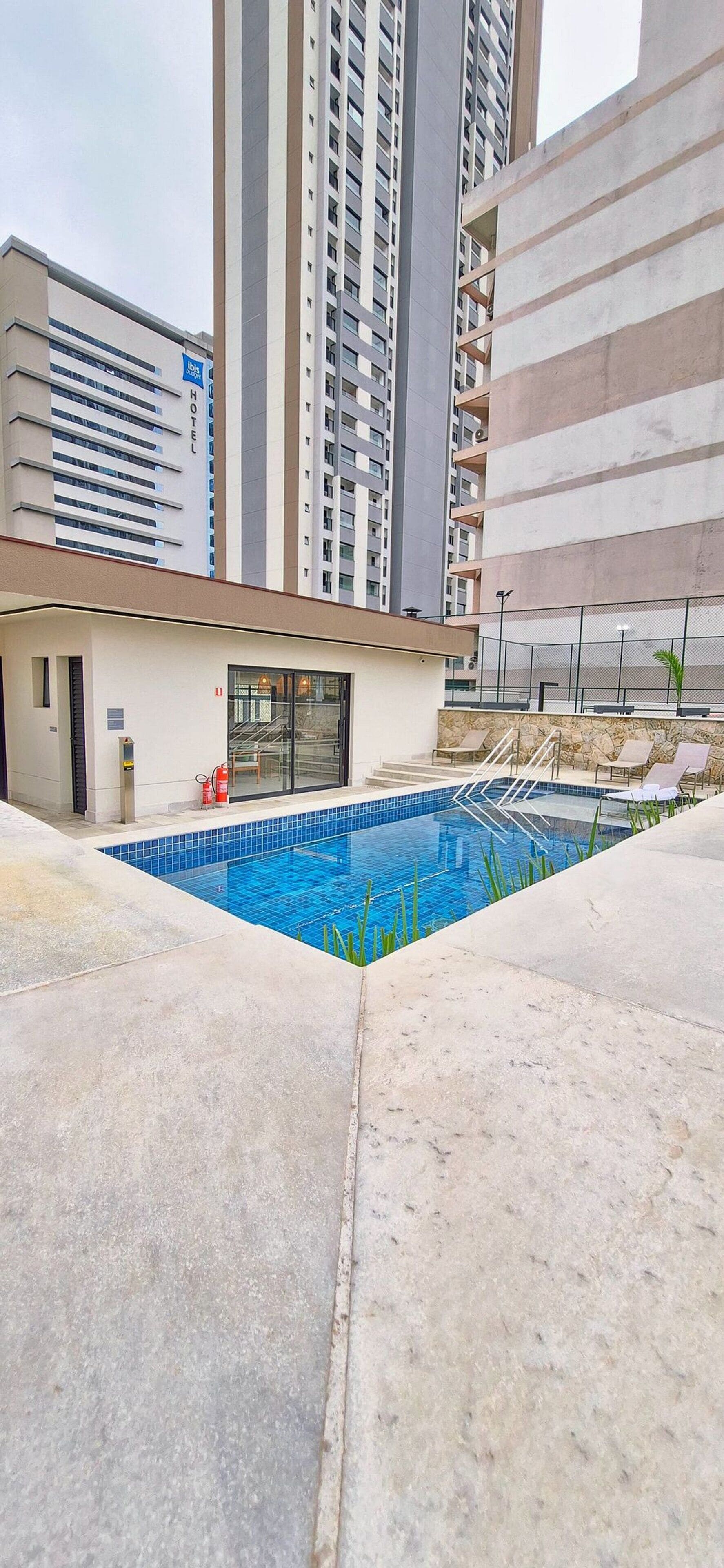 Apartamento | Piscina | Piscina externa
