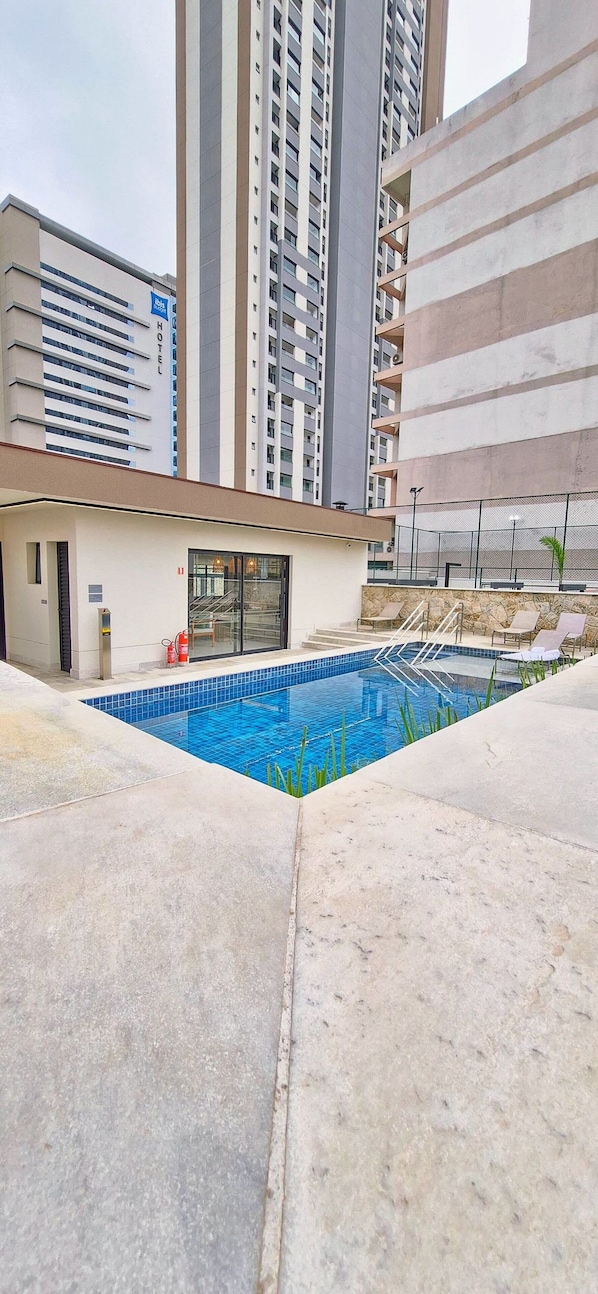 Departamento | Alberca | Alberca al aire libre