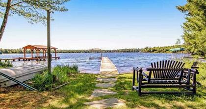 Sand Shores Modern Comfort Your lake-home Retreat