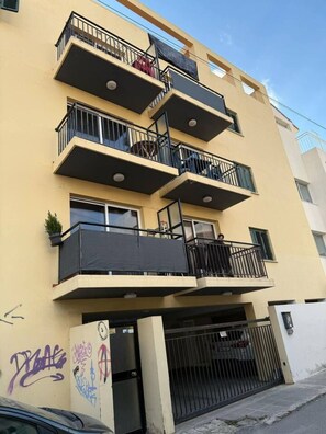 Exterior - 1 bedroom flat, historic center (Limassol)