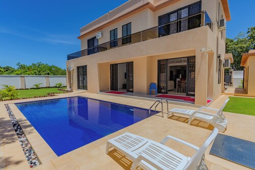 2 or 3 Bedroom - A&E Residence 