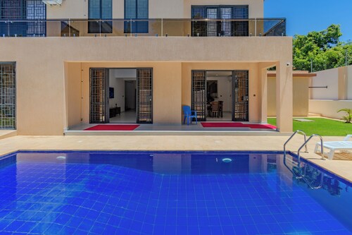 2 or 3 Bedroom - A&E Residence 