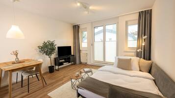 2 Schlafzimmer, Schreibtisch, Bügeleisen/Bügelbrett, kostenloses WLAN