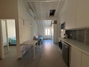 2 chambres, bureau, fer et planche à repasser, Wi-Fi gratuit