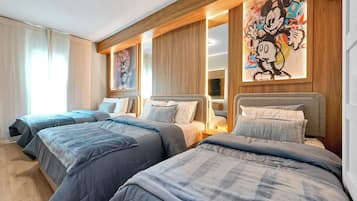 1 habitación, tabla de planchar con plancha, wifi y ropa de cama
