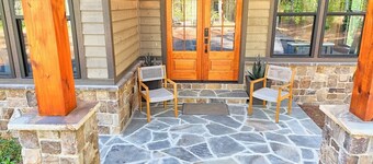 The Lake Escape-Where Fire-pit Meets Hot-tub