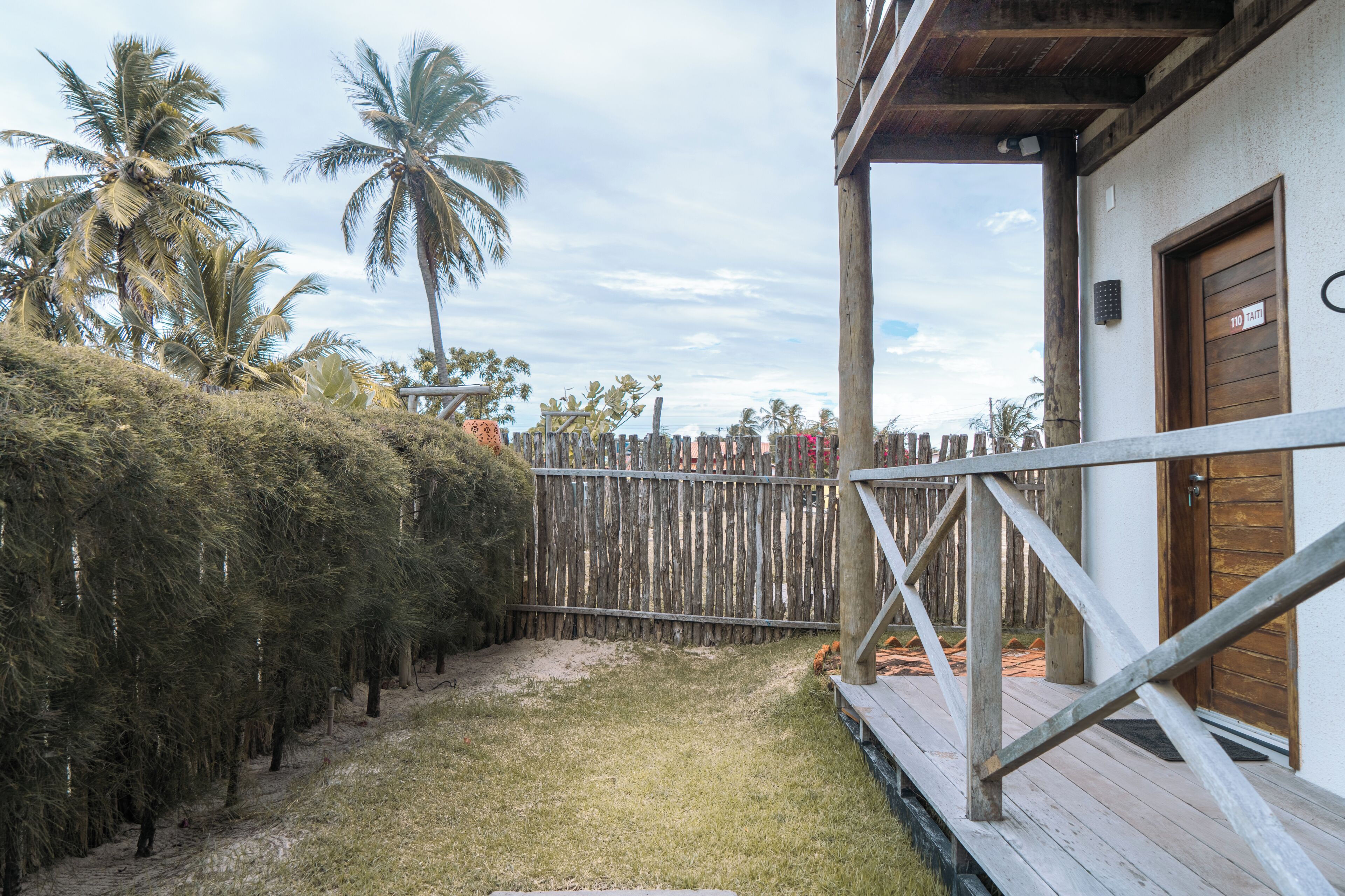 Apartamento conforto, vista para a piscina | Terraço/pátio