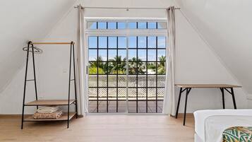 House, Patio, Garden View