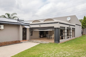 Room, 1 Bedroom, Accessible, Patio | Exterior - Room-executive En-suite, Cozy, Comfy and (Johannesburg)