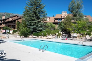 Pool - Eden Haven |Golf Course |Pool |Pickleball |Hot Tub (Eden)