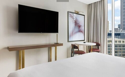 Cozy 1bd/1bth suite w/views of Atlanta; walk to 2026 FIFA World Cup matches.