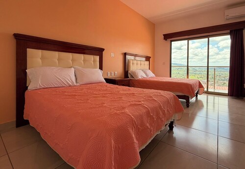 Hotel Mirador Santiago