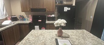 Perfect 4-bedroom home with AC in welcoming McRae-Helena