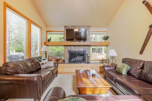 9 Quelah Condo- Community Pool, Community, BBQ & Fireplace