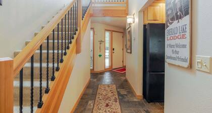9 Quelah Condo- Community Pool, Community, BBQ & Fireplace