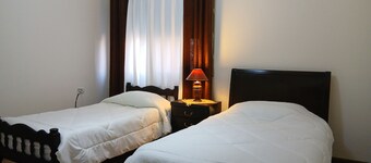 Modern 3‑Bedroom Apartment with Full Amenities & Easy Access in Amman