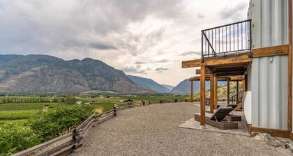 Whole 2BD House – Spectacular Orchard Overlook!