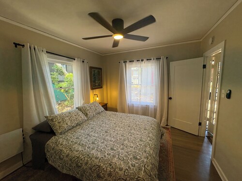 Private 1-bedroom cottage in North Park Neighborhood  walk everywhere