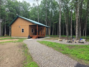 Exterior - Charming secluded cabin in Saint Johnsville perfect for relaxing getaway (Saint Johnsville)
