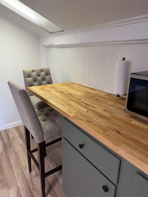 Dining - One bedroom apartment finger lakes in lakes (Naples)