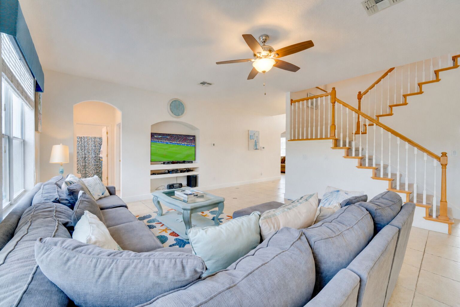Smart TV, table football, ping pong, printers