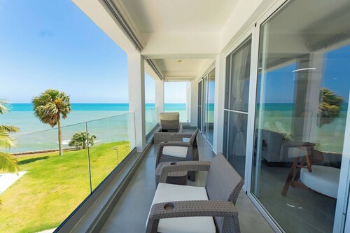 Relax in Style Oceanfront 3 Bedroom Apartment in Sosua