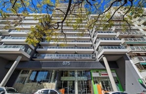 Exterior - Luxury Apartment in Recoleta (Buenos Aires)