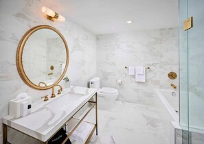 Bathroom - The Victoria Pantages (Toronto)