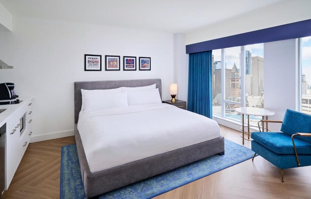 Deluxe Double Room | Iron/ironing board, WiFi, wheelchair access
