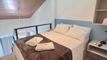 Comfort Apartment, 1 Double Bed with Sofa bed, Non Smoking, Pets not allowed | Blackout curtains, iron/ironing board, free WiFi