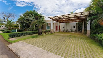Villa, 3 Bedrooms, Accessible, Private Pool | Terrace/patio