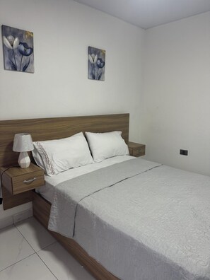 Iron/ironing board, internet, bed sheets - Hotel in the colonial district, near museums and historic sites. (Santo Domingo)