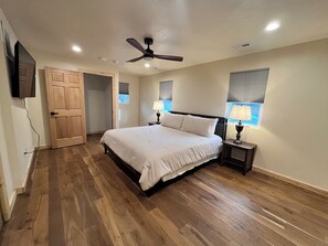 4 Schlafzimmer, Bügeleisen/Bügelbrett, WLAN, Bettwäsche